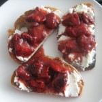 Roasted Strawberry & Goat Cheese Crostini