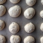 Peppermint Chocolate Chip Meringues